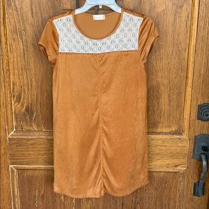 Altered State Cognac Velvet Tunic size Small